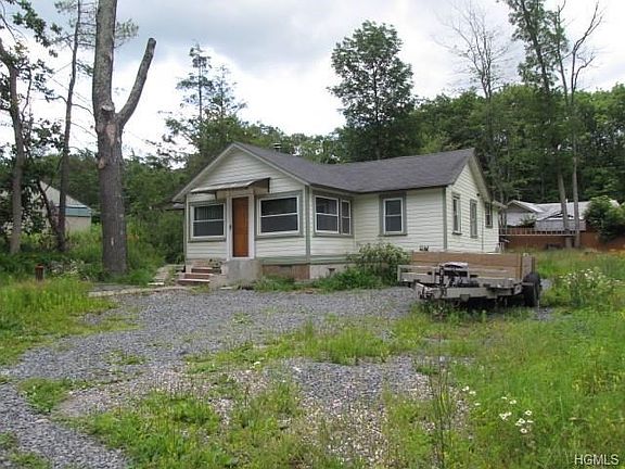 2nd image of 53 Laurel Trl