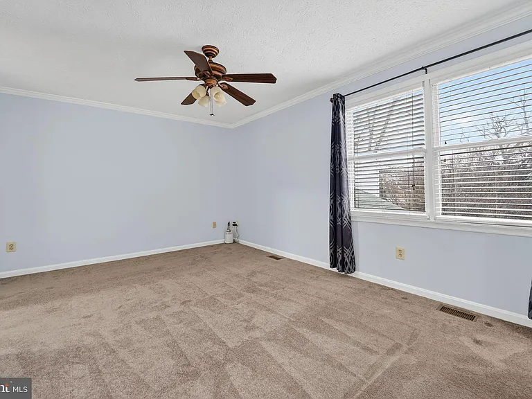 7916 Evesboro Dr — Photo 18