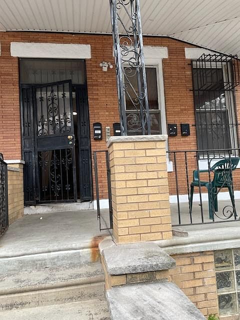 1st image of 1522 W Westmoreland St #1F