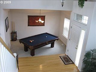 3rd image of 1082 NE Creeksedge Dr