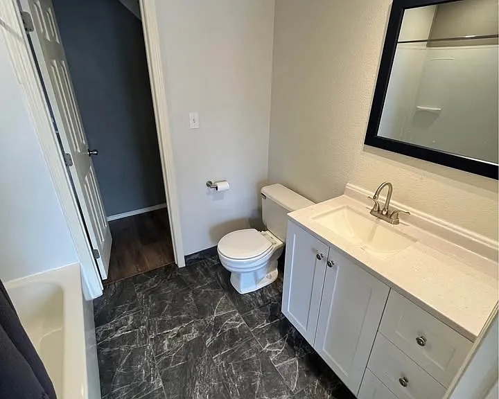 Shared bathroom for bedroom 3