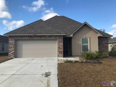 26555 Old Barnwood Ave., Denham Springs, LA, 70726