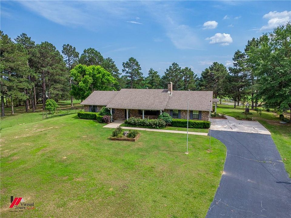 1st image of 236 Charlie Cannon Rd