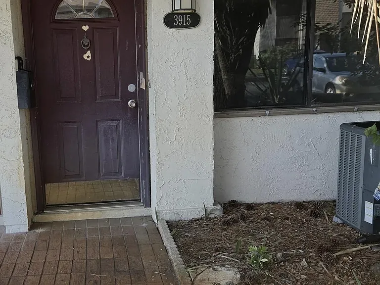 3915 Mount Sterling Ave — Photo 1