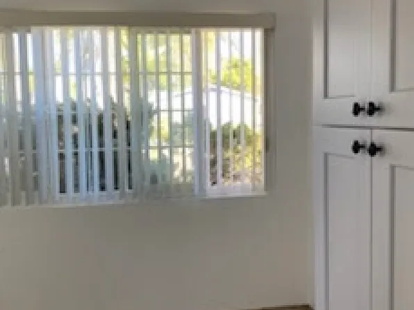 3121 Buena Hills Dr, Oceanside, CA 92056