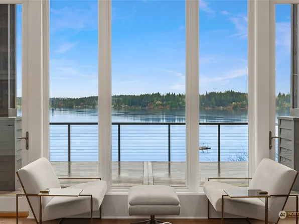 3934 Sunset Beach Drive NW, Olympia, WA 98502