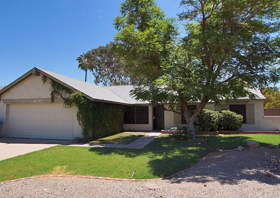 1st image of 8257 N 32nd Ave