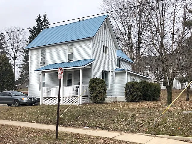 303 N State St #3