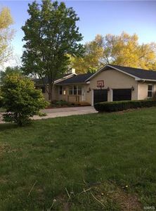 112 Margaret Dr, Louisiana, MO, 63353