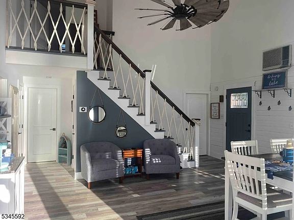 2nd image of 857 E Shore Rd