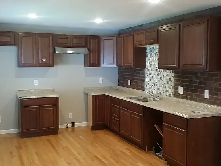 14520 Rosemont Ave — Photo 4