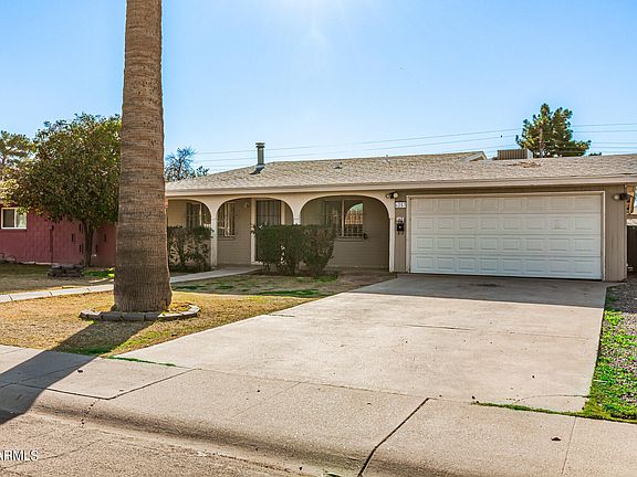 3rd image of 6253 W HIGHLAND Avenue