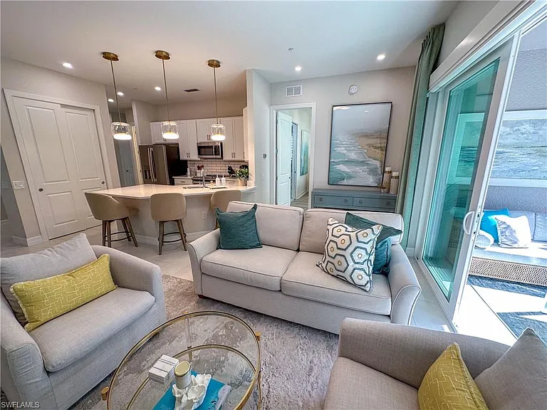 232 Indies Dr E #201 — Photo 17