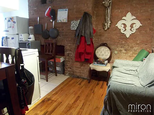 Rented by Miron Properties | media 6