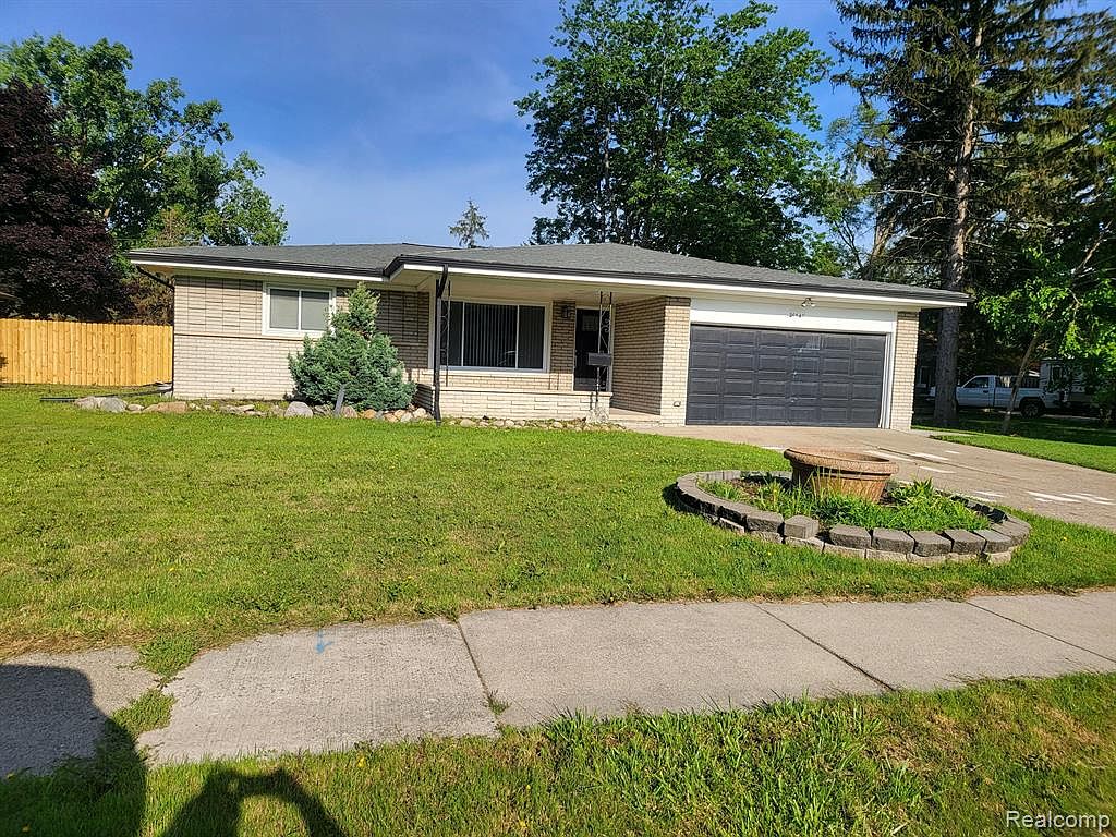 26547 Burg Rd, Warren, MI 48089 Zillow