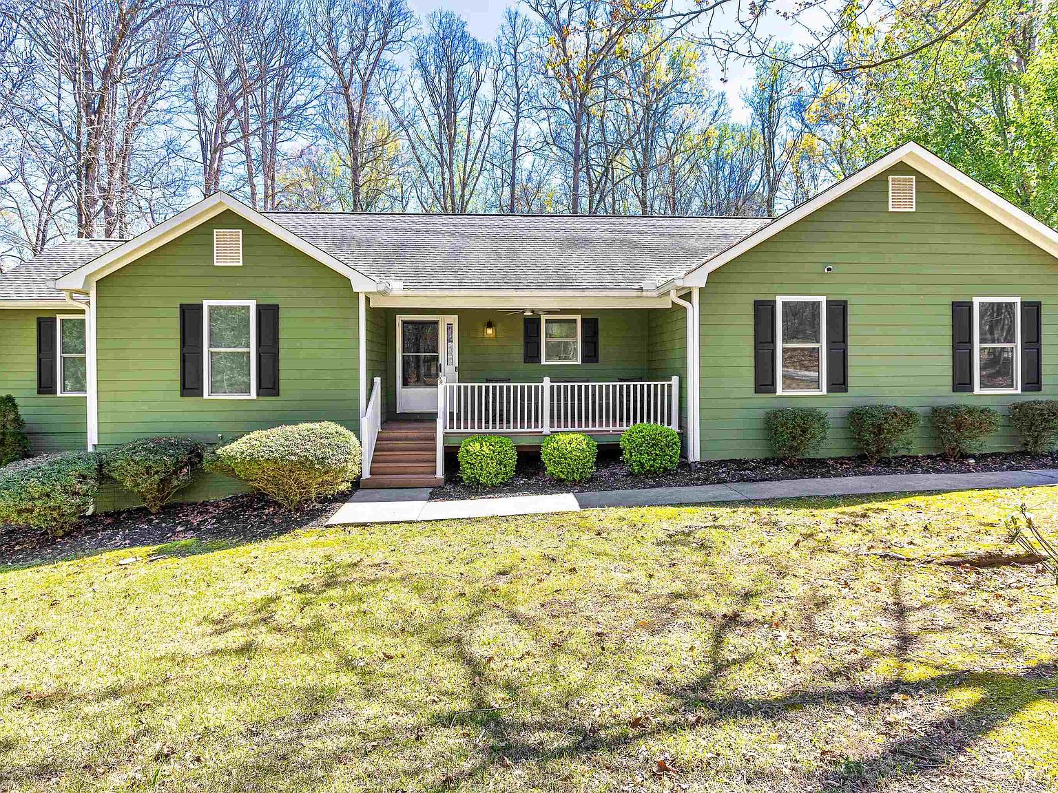 220 Little Creek Dr, Sharpsburg, GA 30277 | Zillow