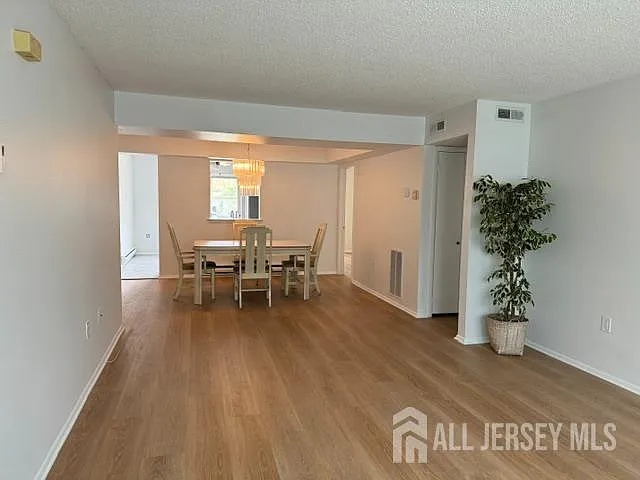 2 bed, 2.0 bath, $2,250 — Photo 2