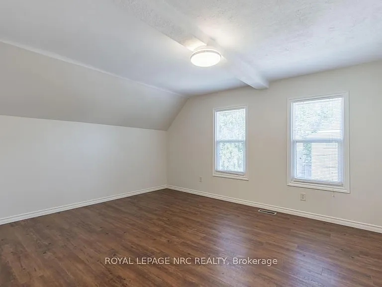30 Walnut St — Photo 15