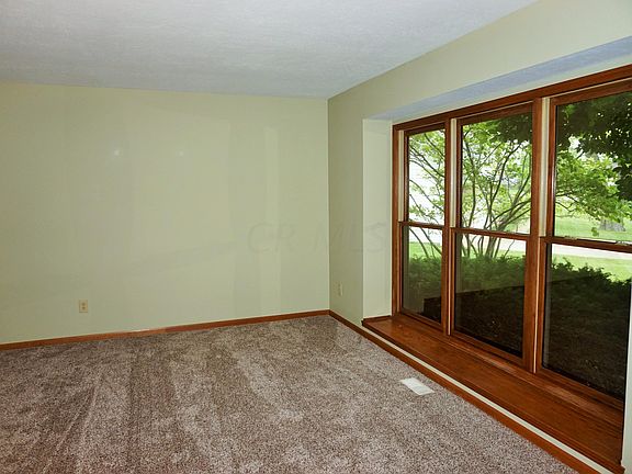4th image of 13258 Heistand Cir