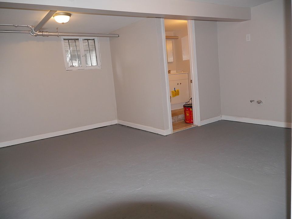1st image of 2056 Bergen St