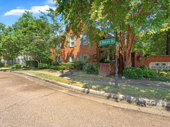 1768 Yancey Cir S, Collierville, TN 38017