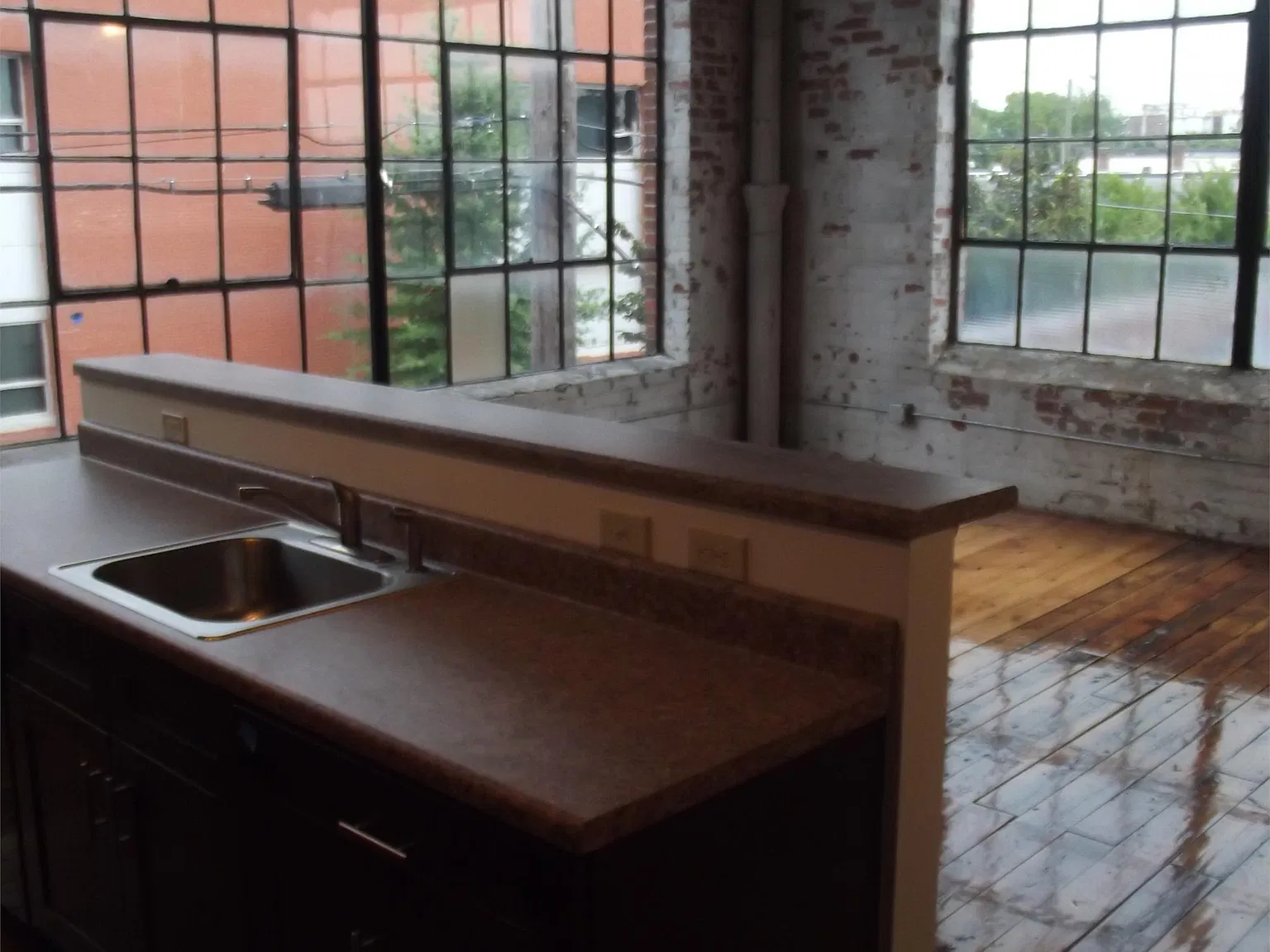 Lillios Lofts - 211 Bronco — Photo 2