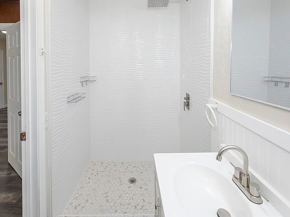 5th image of 1106 N 17th St