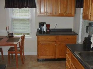 11 Auburn St, Waltham, MA 02453