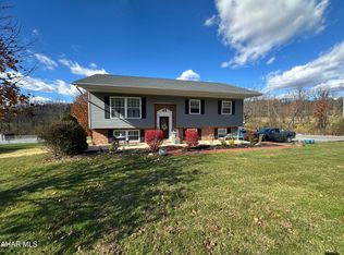 107 Axelle St, Hollidaysburg, PA 16648