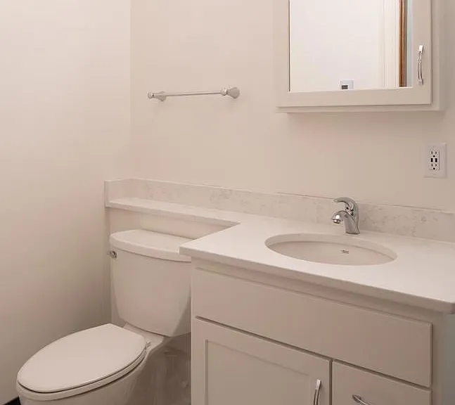 1605 Hennepin Ave #24 — Photo 7