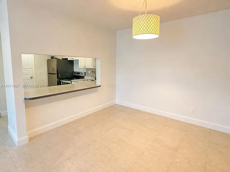 1110 Green Pine Blvd #C1 — Photo 7
