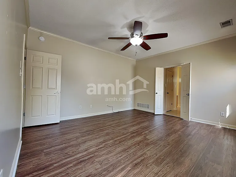 7450 Shadow Run Ln — Photo 10