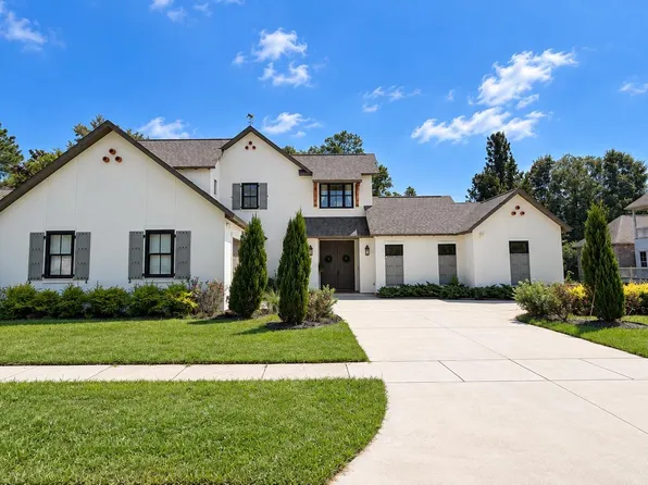 17909 Pecan Shadows Dr, Baton Rouge, LA 70810