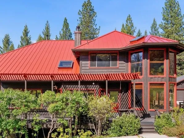 3312 Columbine Rd, Weed, CA 96094