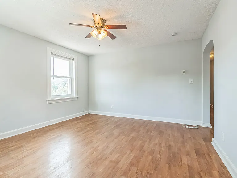 1608 West St SE — Photo 23