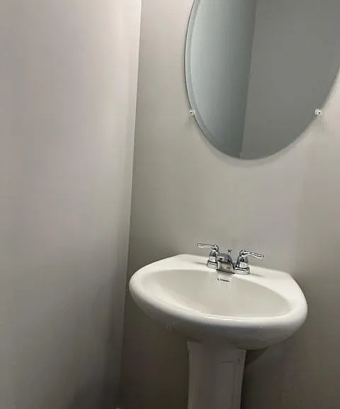 Powder room