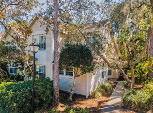 2182 Clover Hill Rd, Palm Harbor, FL 34683