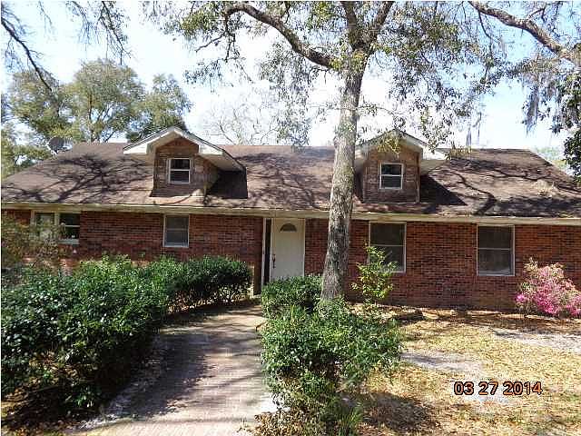 1st image of 507 10th St E