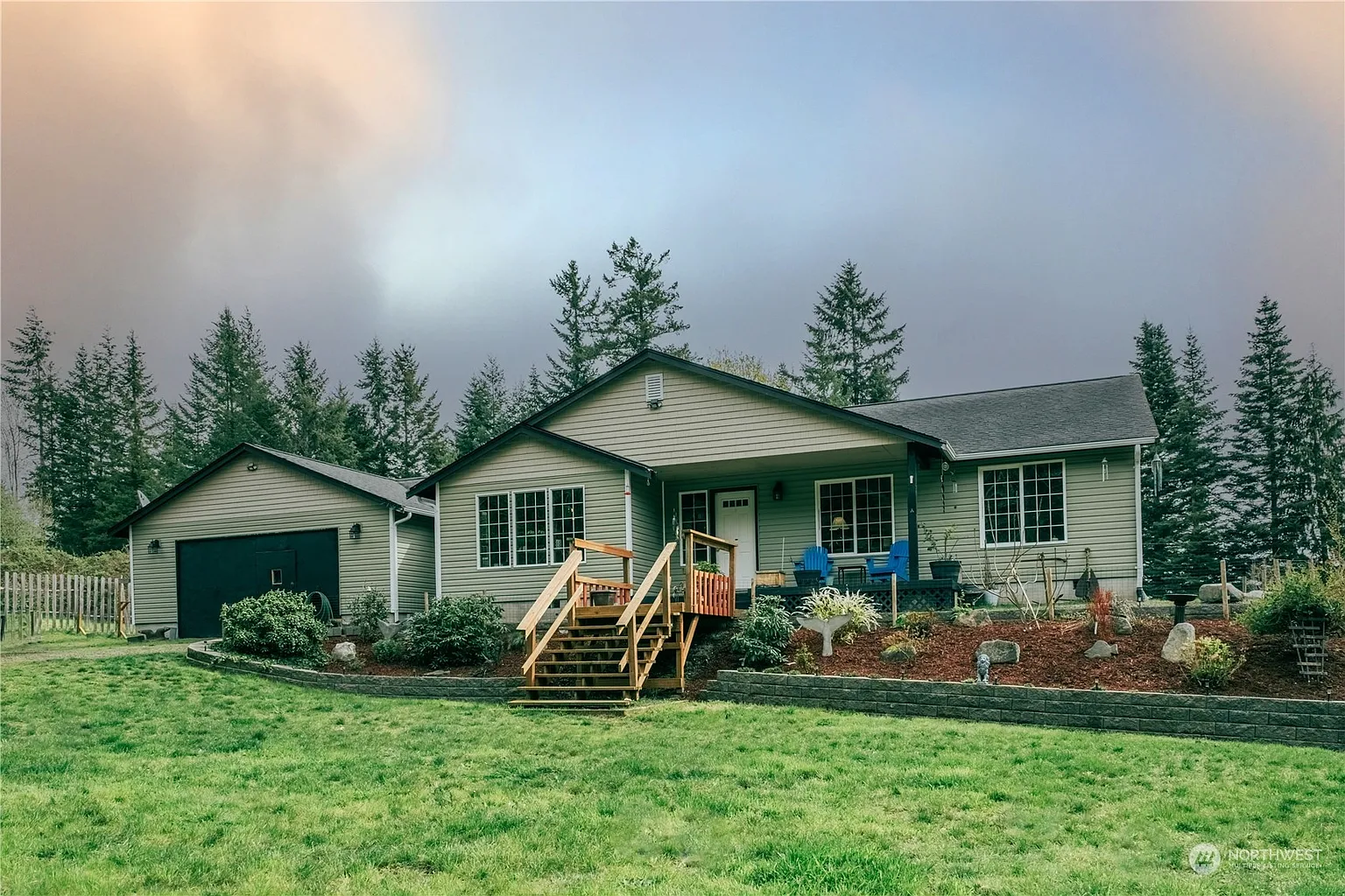 283 Seattle Drive photo 1