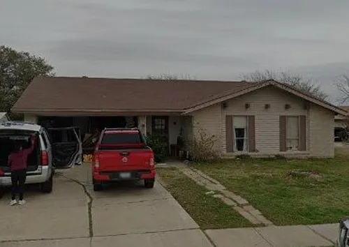 2019 Deerfield Dr Photo 1