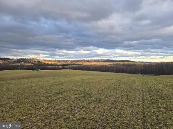 11420 Green Valley Rd, Union Bridge, MD 21791