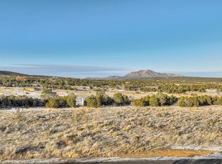 17 Joe Nestor Rd, Edgewood, NM 87015