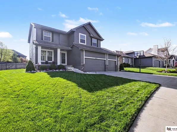 8539 N 169th St, Bennington, NE 68007