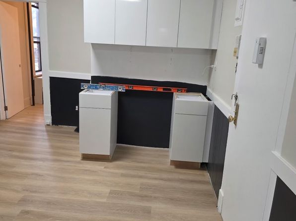 (undisclosed Address)