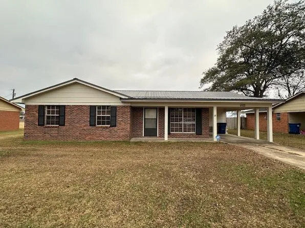 1403 S Terrace Rd, Cleveland, MS 38732
