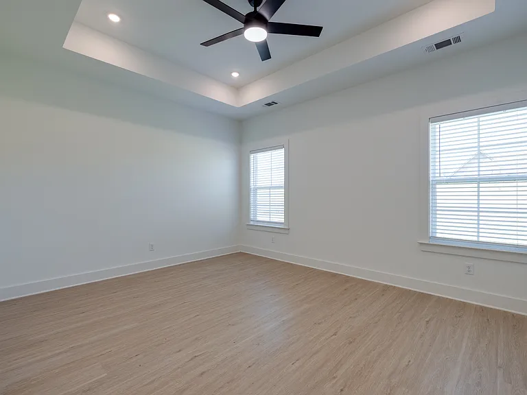 4382 McSwain Dr — Photo 7