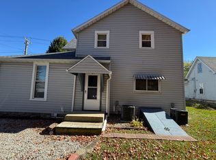 921 S 14th St #1/2, New Castle, IN 47362