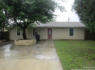 3215 Fairmeadows St, San Antonio, TX 78211
