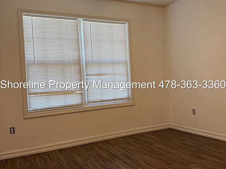 2405 Brantley Way — Photo 4