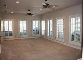 5th image of 24 Palisades Blvd